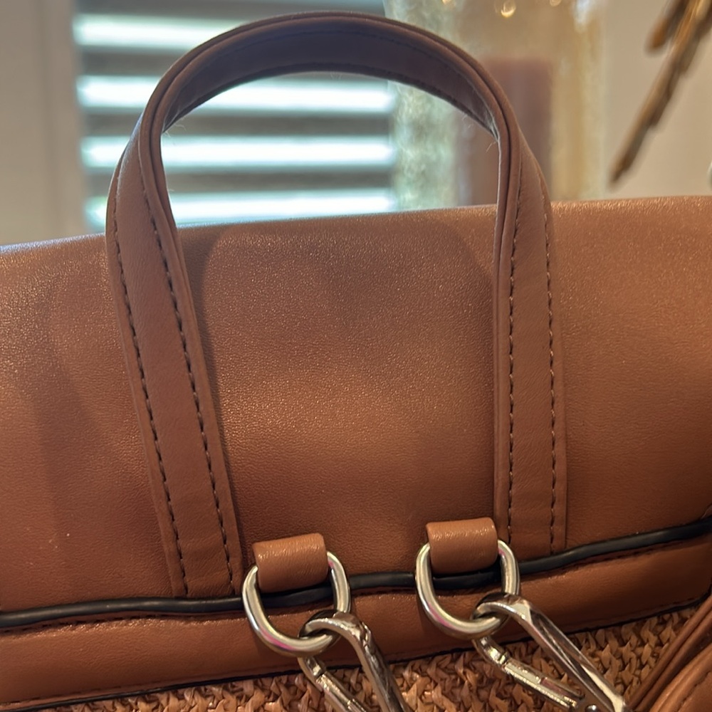 Backpack Crossbody Whatever Has Removable Straps … - image 5